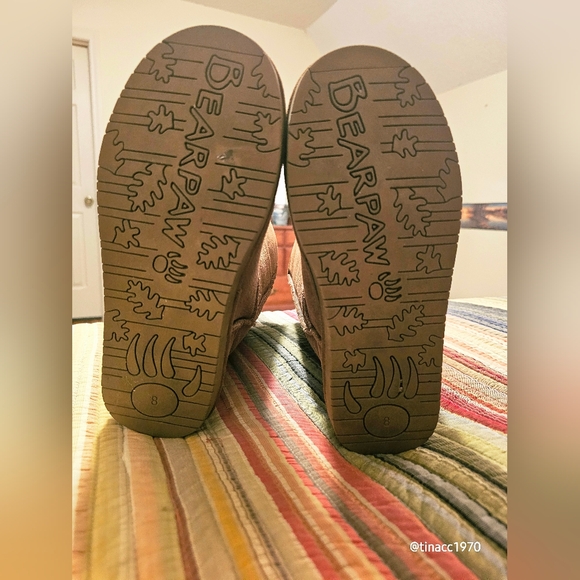 Bearpaw Emma Tall Boot - Picture 4 of 5